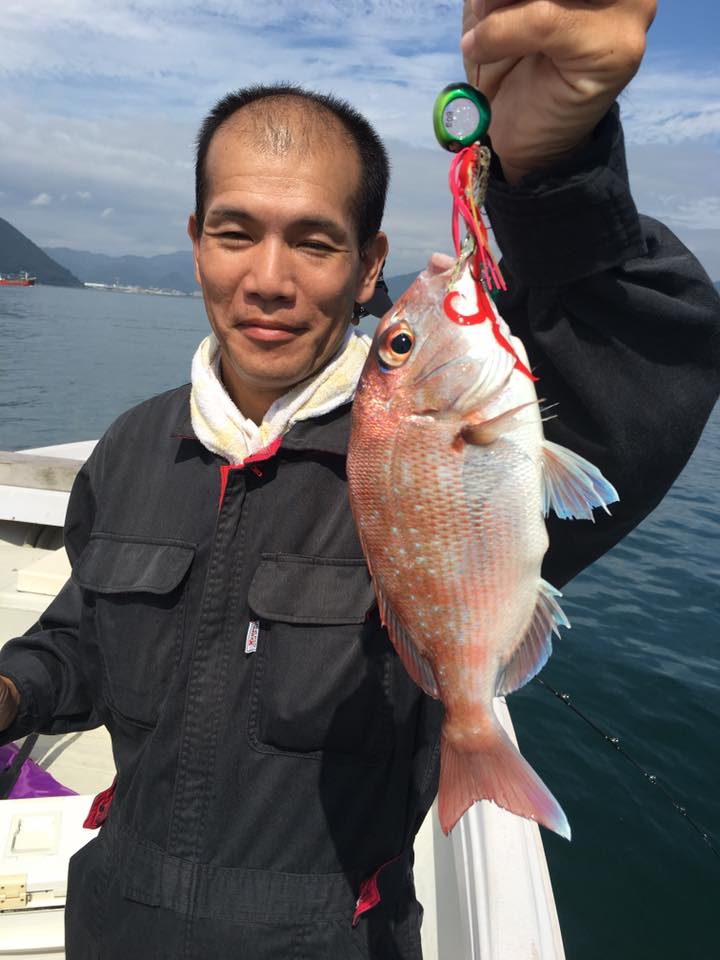 2016�N10��8���^�C���o�̒މʌ���